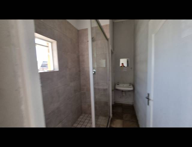 250M² BUILDING FOR SALE IN MAITLAND